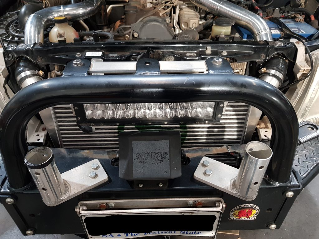 TOYOTA HILUX KUN126 FRONT MOUNT INTERCOOLER KIT Cross Country 4×4